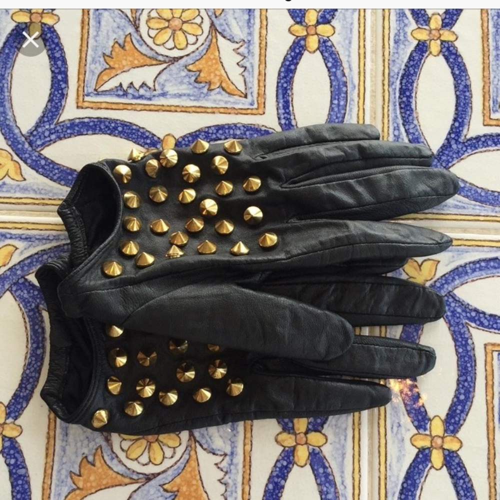 Zara studded leather gloves